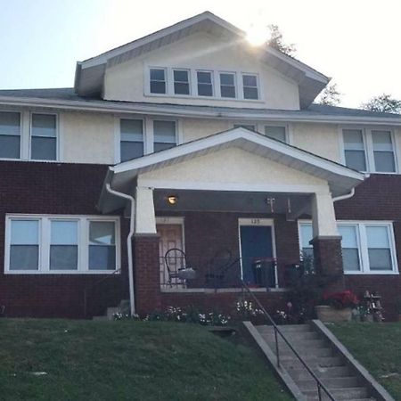 Отель Midtown Omaha Retreat Экстерьер фото